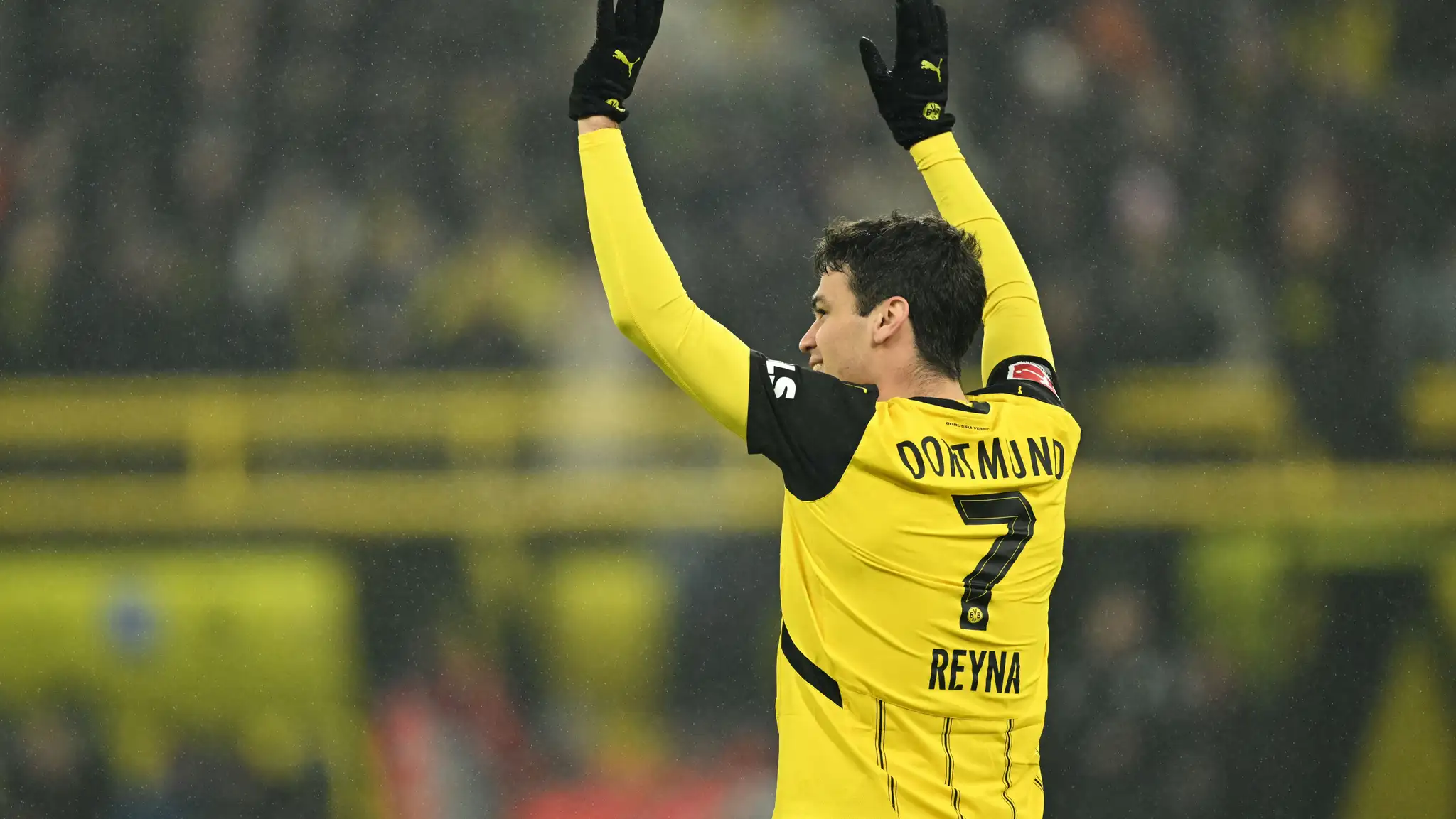 罗马诺：帕尔马600万报价多特中场雷纳